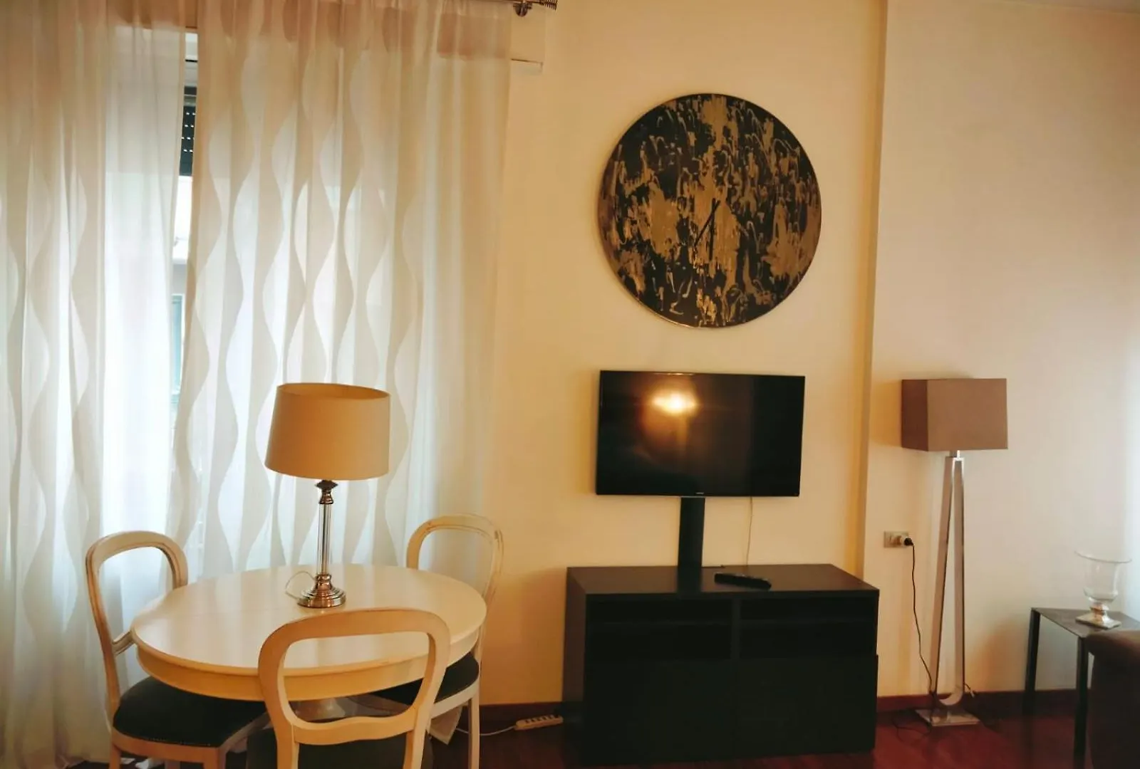 Imhome - Porta Nuova Milan Apartment
